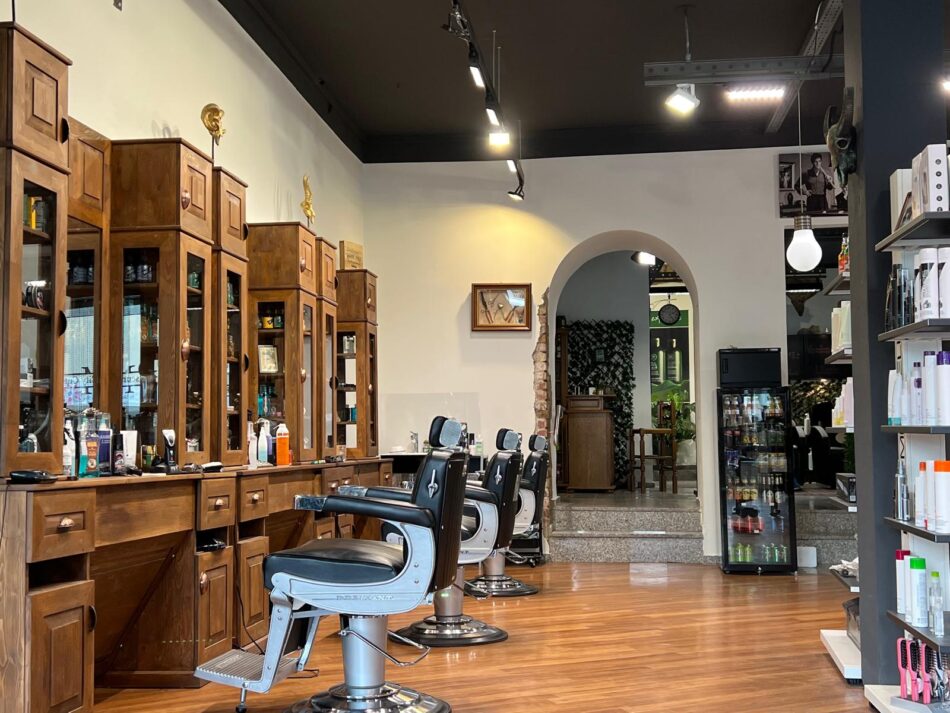 Friseur Salon 12